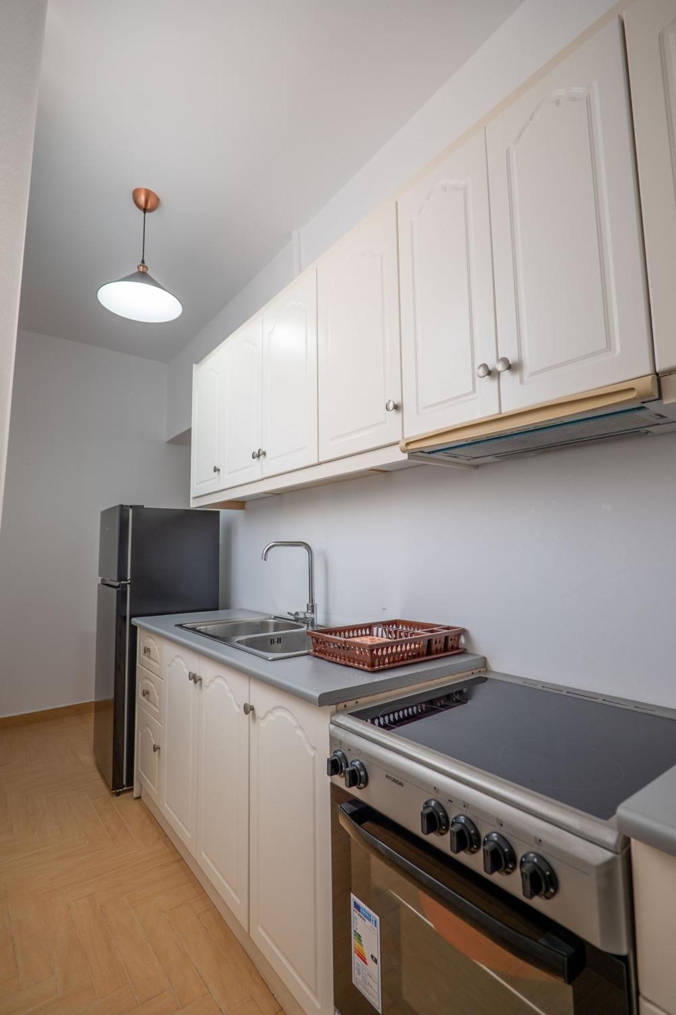 Hoteleks Inn & Suites Sarandë エクステリア 写真