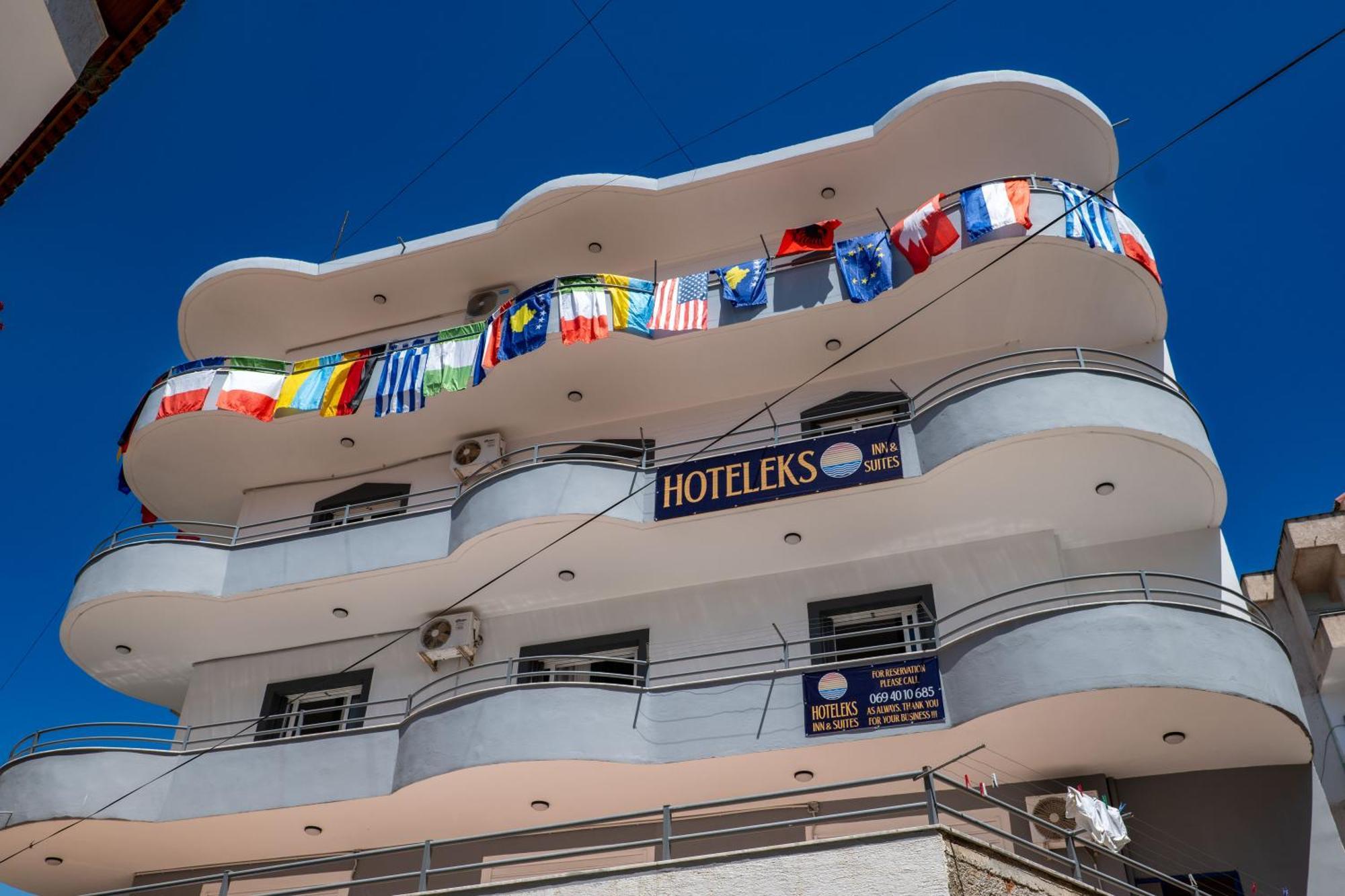 Hoteleks Inn & Suites Sarandë エクステリア 写真